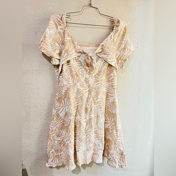Loft Palm Print dress women’s  size 8 preowned but in great condition - Picture 14 of 16